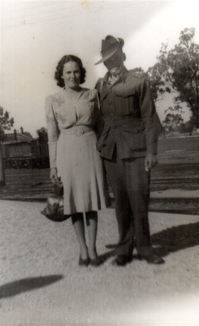 42_1941 Lila & Bob F